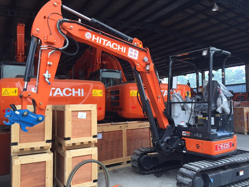hitachi-excavator-with-hirschmann-load-indicator